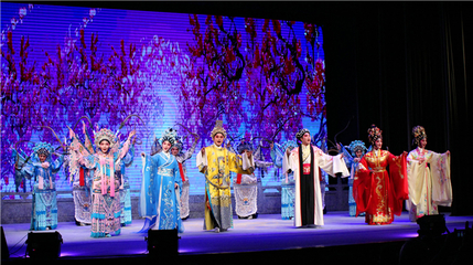 艺术名家走进广州粤剧艺术博物馆 文艺创作的浸润与共鸣